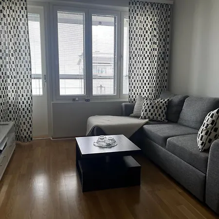 Apartment Kaarnikkarakka 28